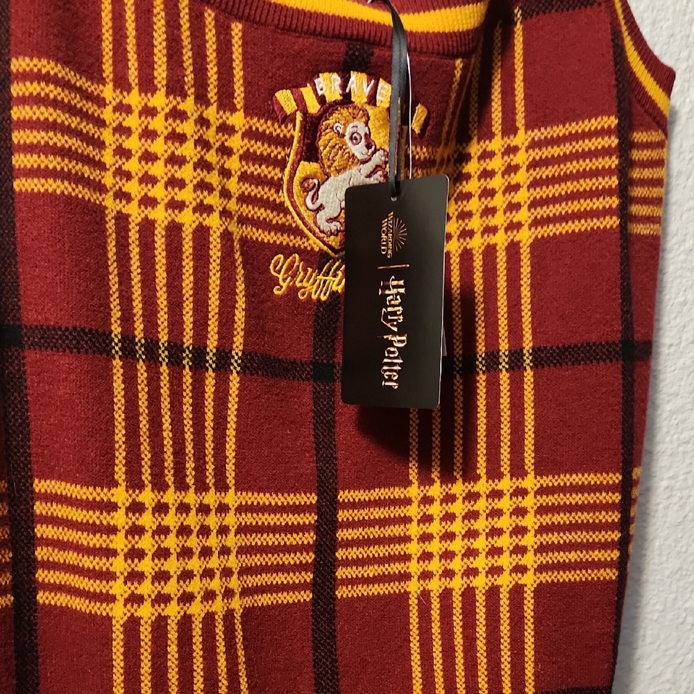 Harry Potter. Red and Yellow Cardigan Sweater